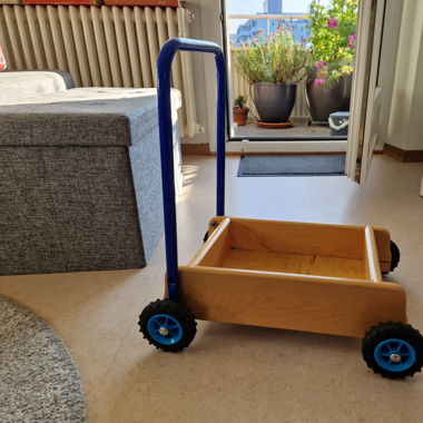 Lauflernwagen