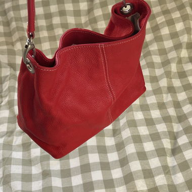 Handtasche rot