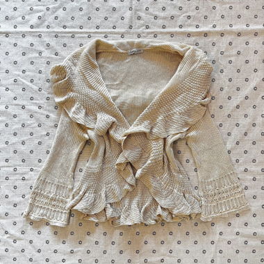 Cardigan japonais vintage à volants et ton crème, style rêveur