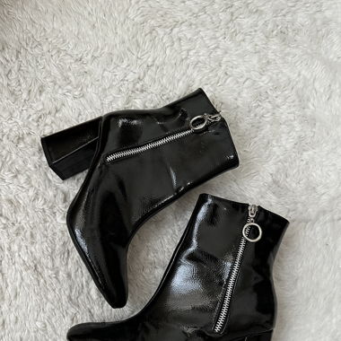 Bottines à talon vinyl