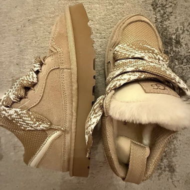 Uggs