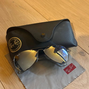 Ray ban