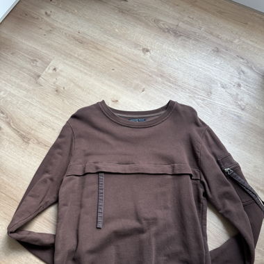 Five Past Sweatshirt 