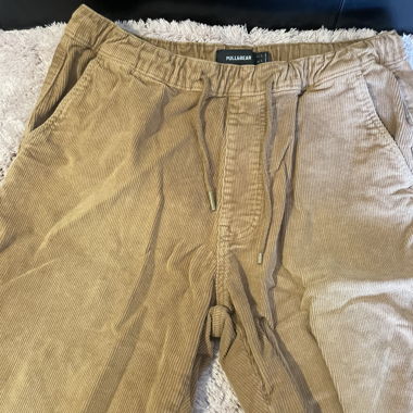 Pantaloni in velluto a coste Pull&Bear
