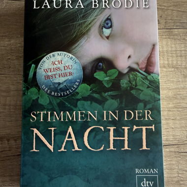 Roman Laura Brodie