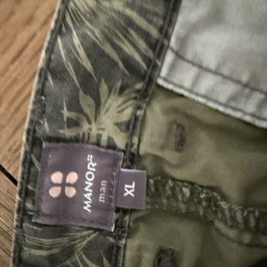 Short Manor motivo tropicale
