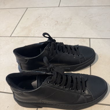 Schuhe