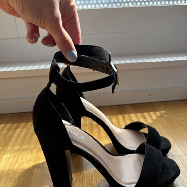 High Heels Schwarz