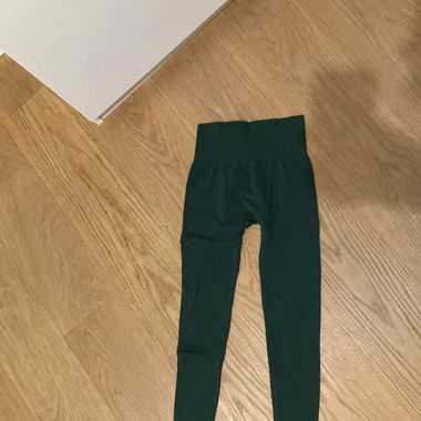 Grüne Leggings