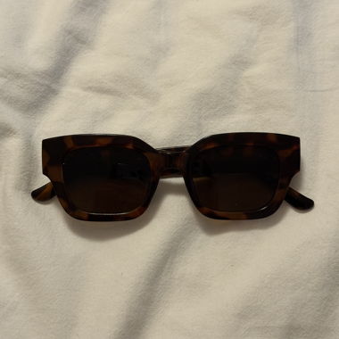 Mango Sonnenbrille