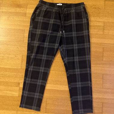 Pantaloni casual a quadri