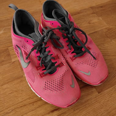 Nike Free 5.0 Sneakers