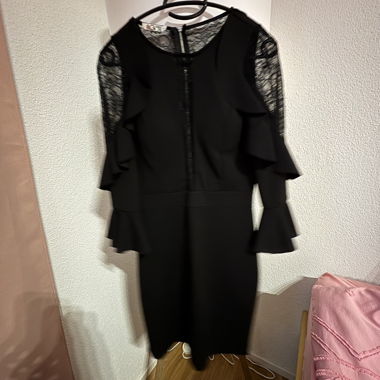 Abito Nero in Pizzo Gr. 12