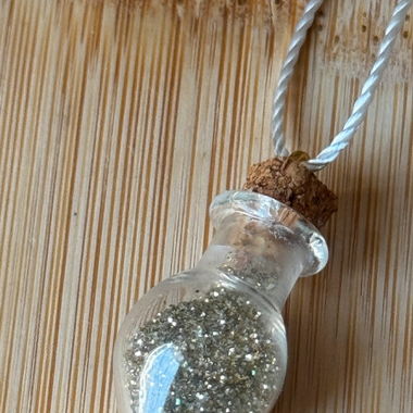 Pendentif Chaîne Poussière de Fée Dorée