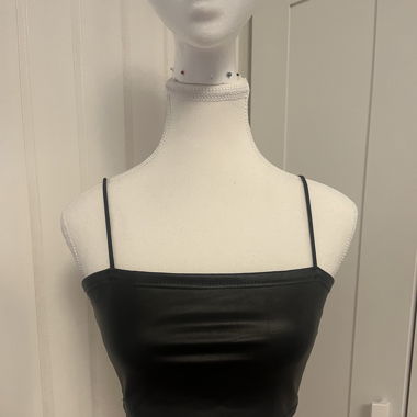 Fake leather crop top