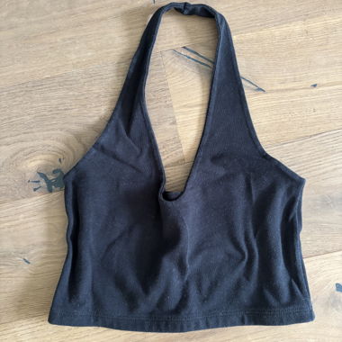 Haut à bretelles type Neckholder noir Brandy Melville