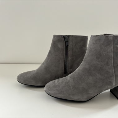 Unisa suede boots