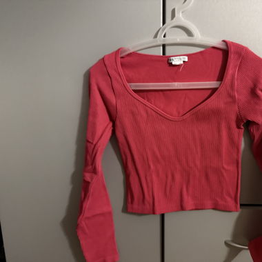 Pink crop top