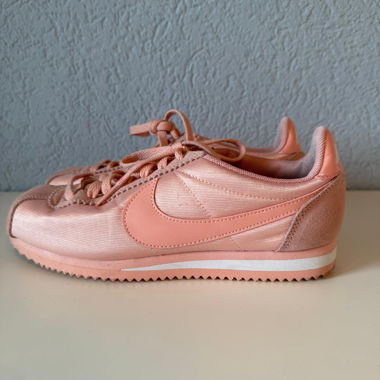 Nike cortez sneaker