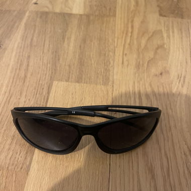 Sonnenbrille