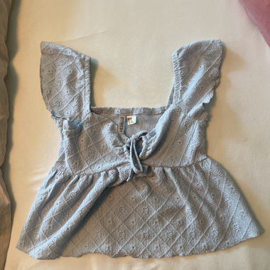 Baby blue Stockholm-style top