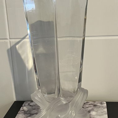 Große Lalique-Kristallvase