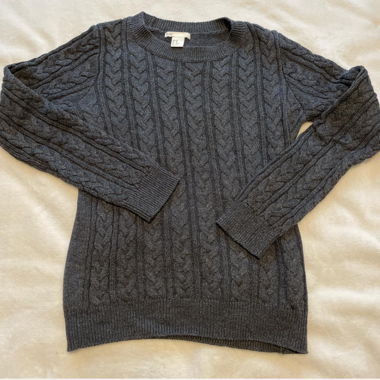 gray pullover