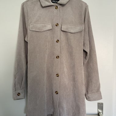 Veste en velours côtelé PIECES avec ceinture à nouer
