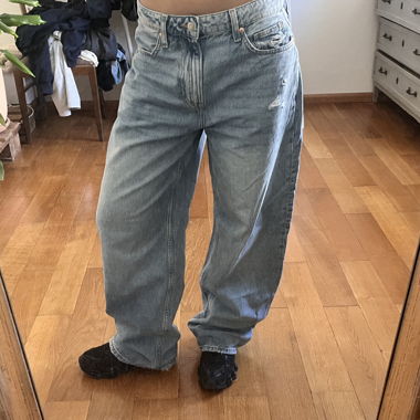 baggy jeans