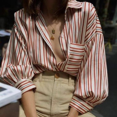Blouse en satin rayée à manches ballon