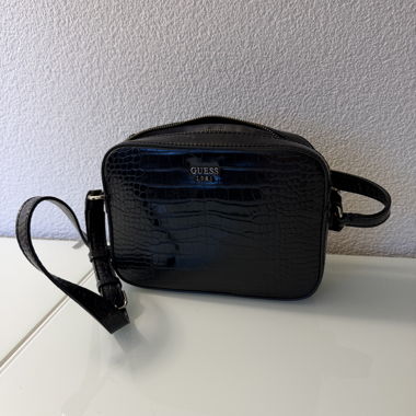 GUESS Crossbody Bag