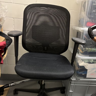 Desk chair (Vitra)