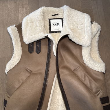 Zara Gilett Vest