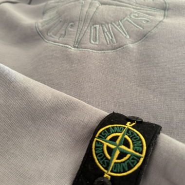 Stone Island Hoodie mut Kapuze