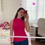 laura.lachica