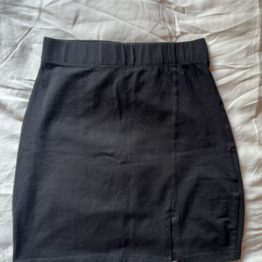 Jupe noire courte