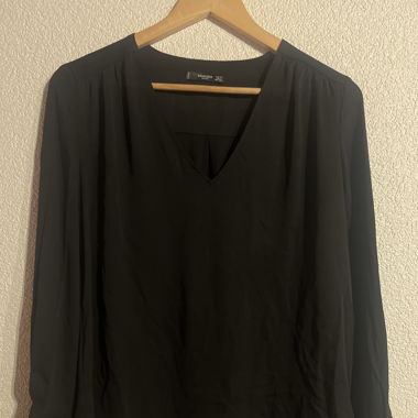 Schwarze Bluse