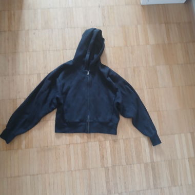 Veste polaire noire avec capuche