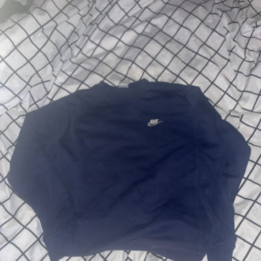 dunkelblaues Nike Sweatshirt