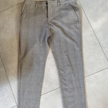 Pantalon chino Zara à carreaux