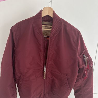 Bomberjacke Alpha Industries Inc.