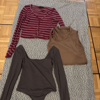 3 tops 