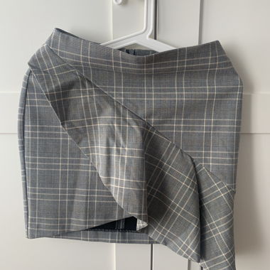 Business Rock (High Waist, Volant)