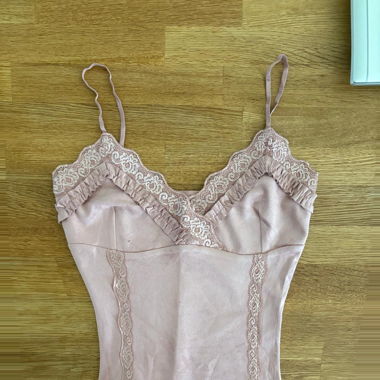 Cute pink top