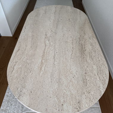 Living room table stone look