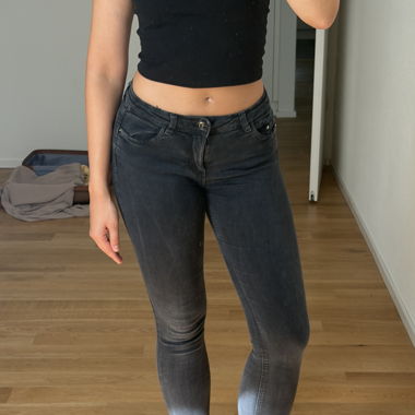 Bershka Skinny Jeans schwarz