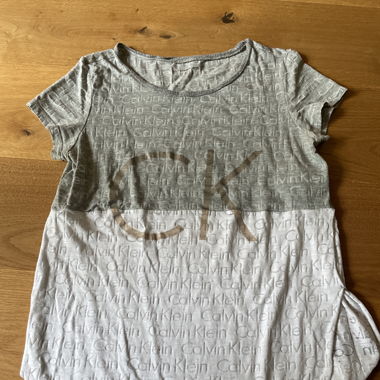 Calvin Klein T-Shirt