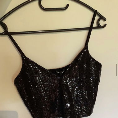 Top à paillettes 