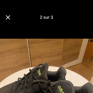Chaussure Adidas taille 38.