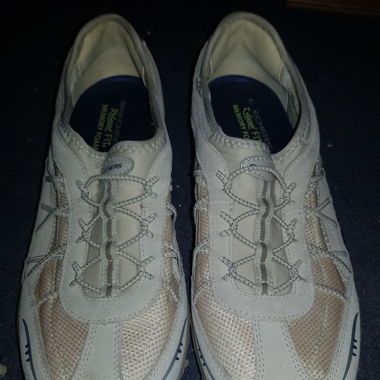 Chaussure skechers taille 41